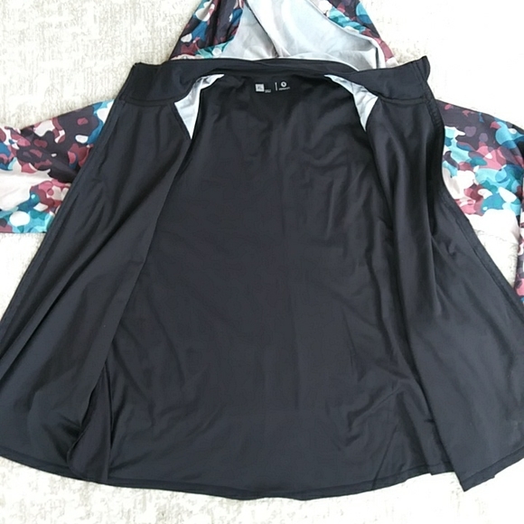 Xersion Hooded Zip Up Layered Look Athletic Jacket XL Black Multicolor - Picture 12 of 16